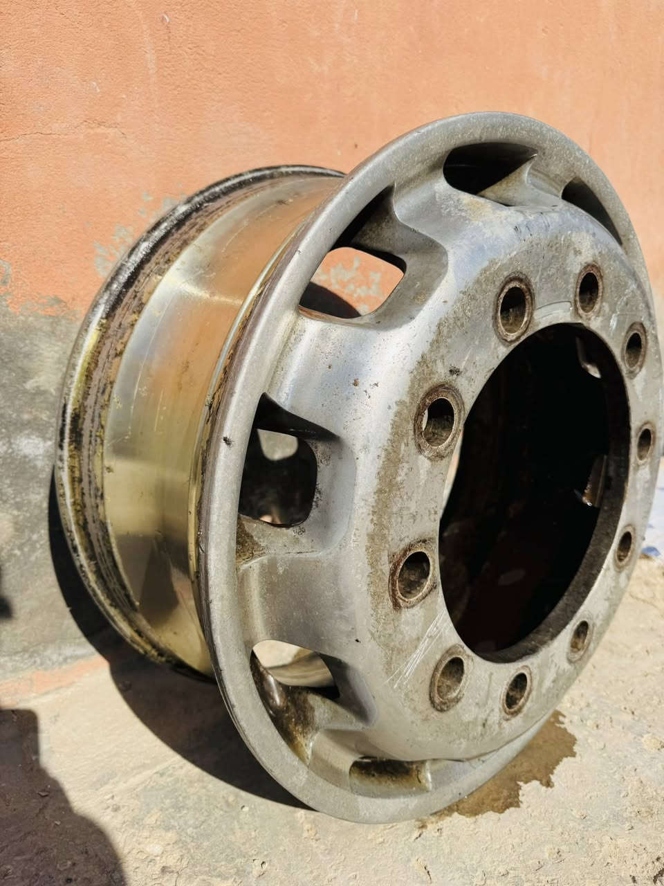 ويل اكروم للبيع السعر 150. العنوان الديوانية 078113068 20
