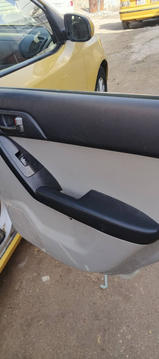 سيراتو 2010خليجيه رقم بغداد  انكليزي جديد سياره حلوه ومناسبه مكانه بلحله بلسياحي مكينه اسم بخار بدون تنقيص وكير كفاله وكشر يخبل مكفوله من الظربه وسعره مناسب 85وبيه مجال ‏‪***********‬‏
