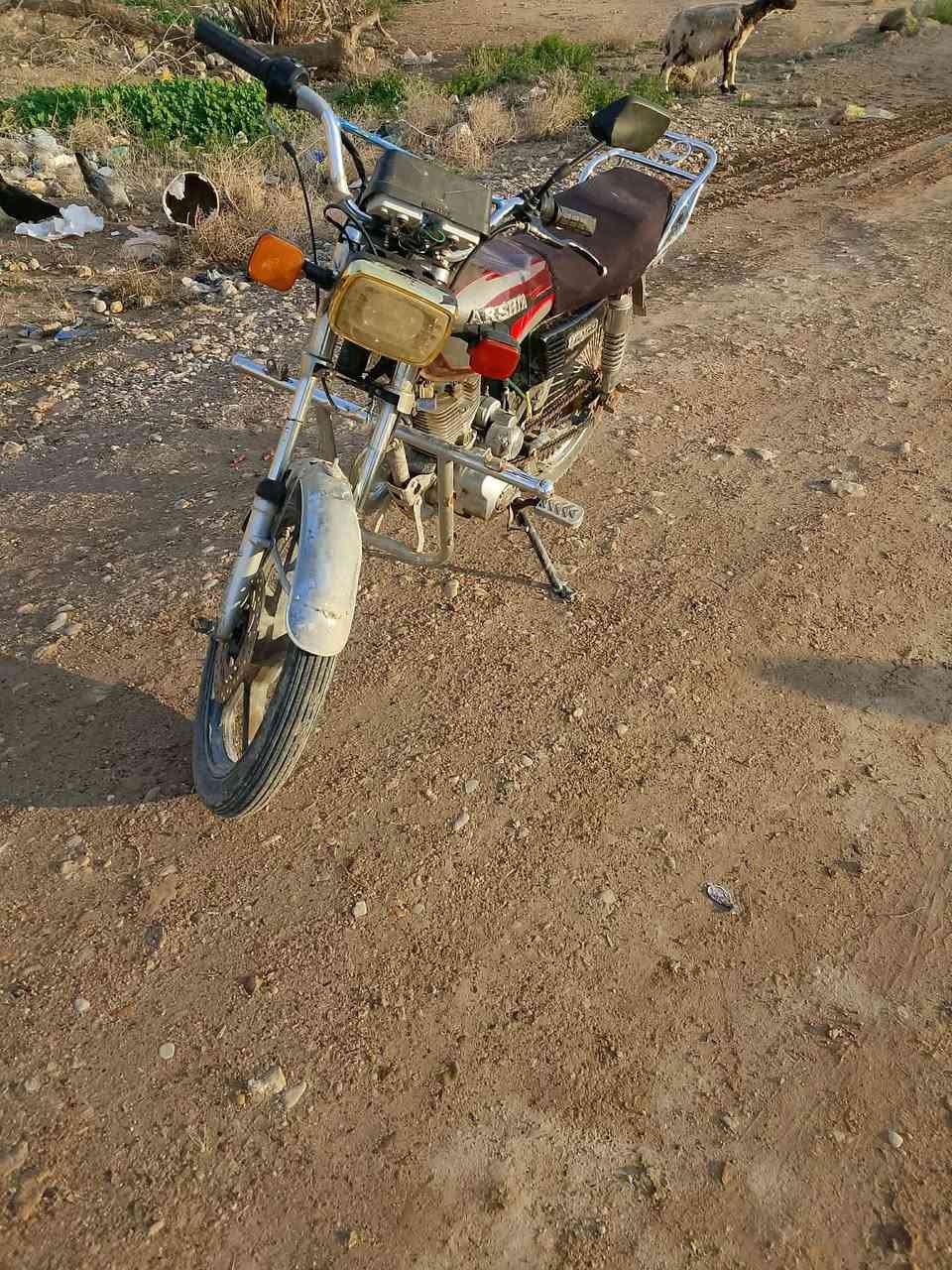 مكلف بالنشر موصل 150
صاحب الدراجه ***********
