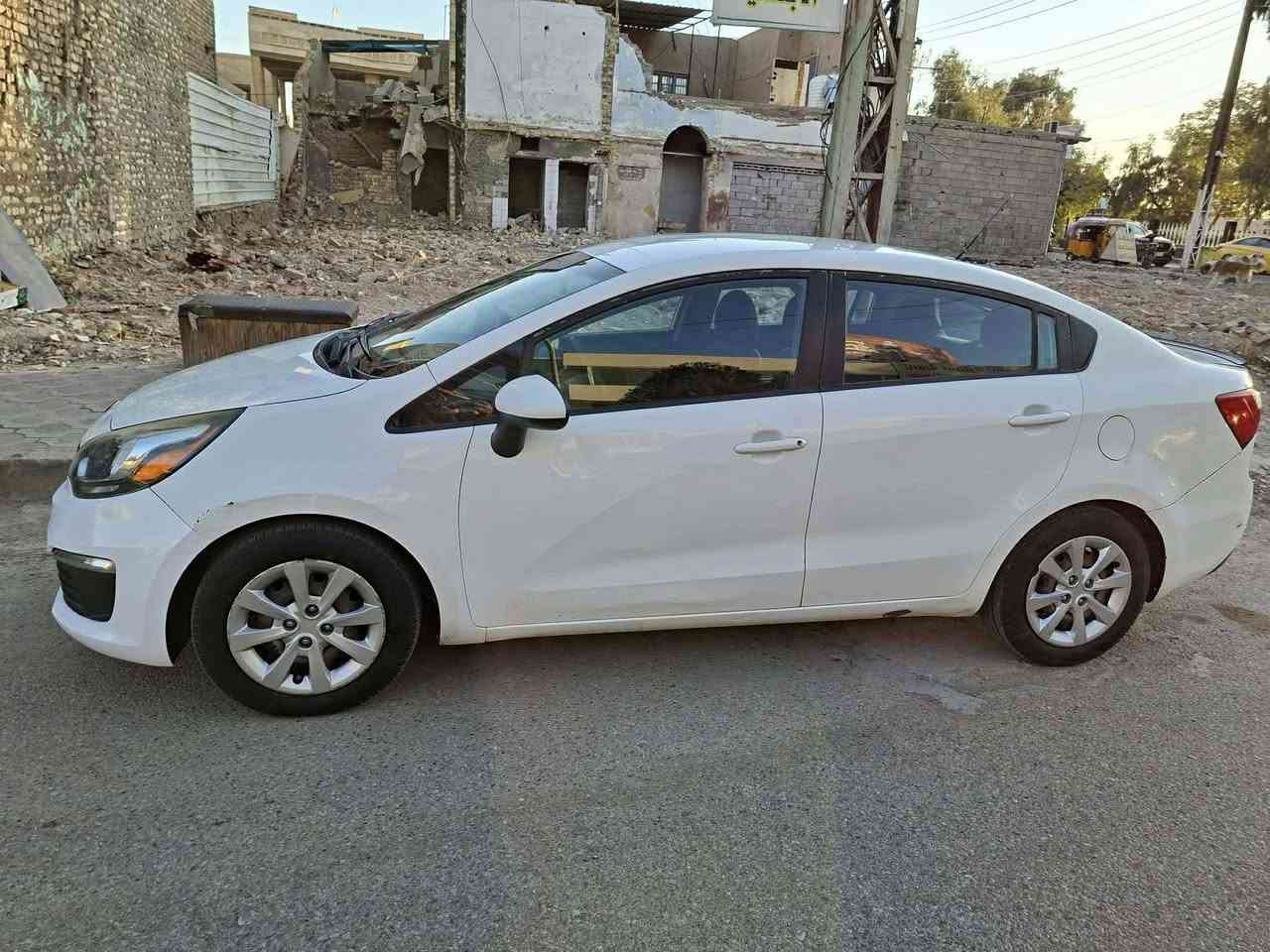 عندي هاي السيارة
ريو 2016 

GDI

السيارة ماشية 70000 MI   

ضررها الجاملغ الخلفي الايسر 

الجاملغ الامامي عكس السايق مبدل 

والباب الامامي مصبوغة 

السنوية مجدده لسنة 2029 

السيارة بأسمي التحويل ثاني يوم 

المكان ديالى بعقوبة 

***********
