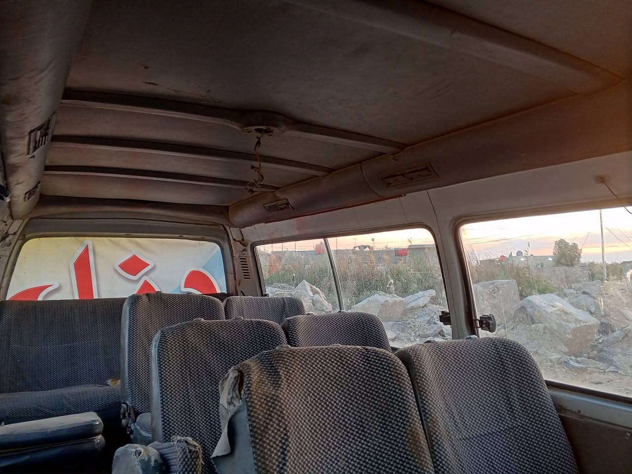 سلام عليكم سياره فتون للبيع موديل ١٠ سياره حلوه وبلاديه تخم تأير وباتري جديد مكينه وكير واكسن خير من الله سنويه عضم عاج راعيه ما اندله اتكفل من سرقه وعشاعر فقط السعر ١٥ ورقه وبيها مجال بسيط مكان واسط الكوت ***********
