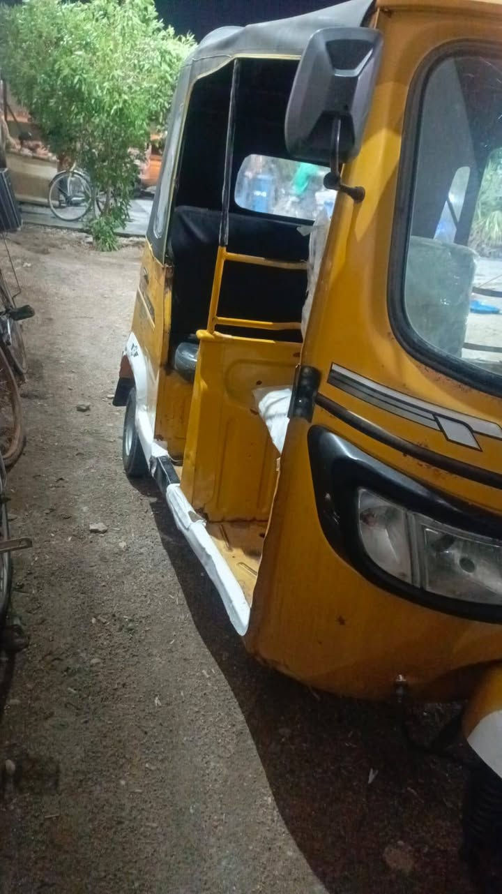 سلام عليكم اني مكلف بل نشر تكتك تيفي اس مديل عشرين التكتك نضيفه ادوات رقم الولد *********** المكان شط العرب الجزيره
