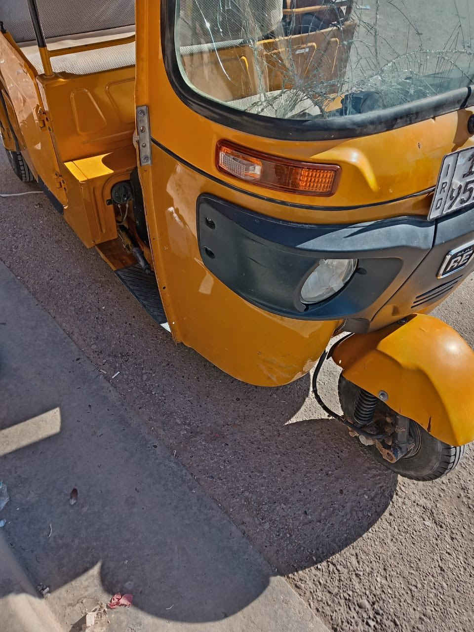 سلام عليكم تكتك لبيع 2021شهر 5تكتك حلوه جاهزه من مكفوله من تبخير وتنقيص بسمي ثانيوم حولك  مكفوله من صبغ ولمعجون السعر 6900 نتصال ***********مكاني بغداد. زعفرانيه
