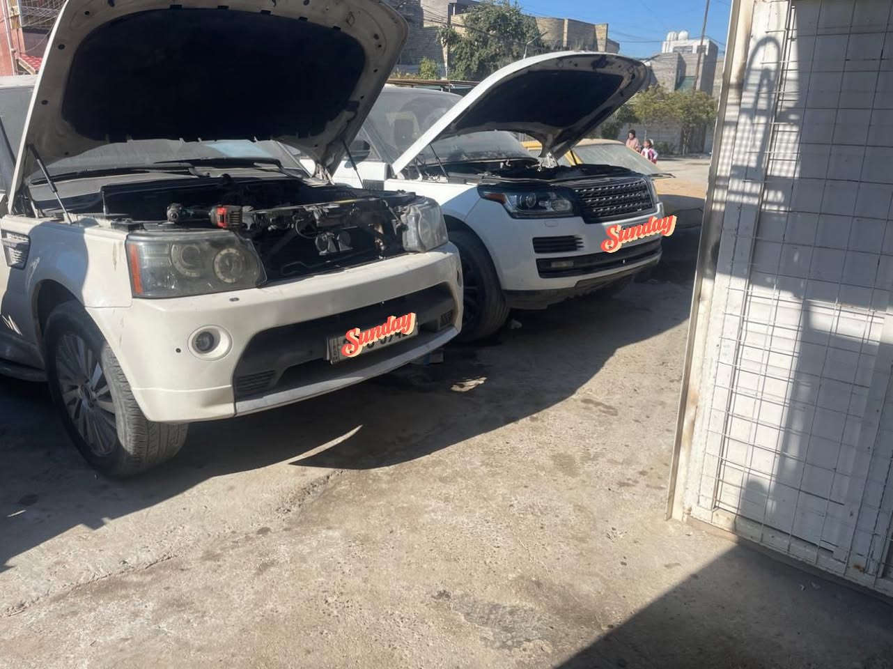 السلام عليكم حبايب يعلن مركز بغداد بأدارة (علي الجشعمي)عن صيانة جميع موديلات الرانج روفر والتجفيت مع الضمان  وفحص بالجهاز يعني كلشي يخص الرانج والجاكور وكل السيارات وبأسعار مناسبه وتدللون العنوان بغداد شهداء البياع مدخل مدرسة الصقور للاتصال  ***********متواجد واتساب
