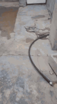 السلام وعليكم بيت ال إيجار حي المهندسين مساحته 150 أرضية صبه٠+ستقبال+مطبخ+ غرفه+حوالي درج+فوك غرفه+متوفر خدمات كامله ماء +كهربا+إيجار +300
***********
***********
