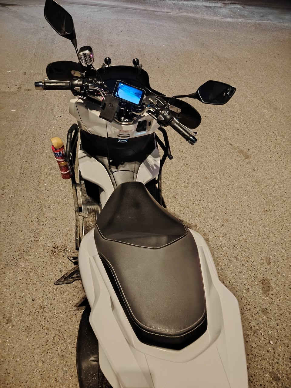 سلام عليكم مرخصت لدمن بي سي اكس جيل رابع دبل بصمه ساستم كامرات شاشه جبي اس زائد درع دراجه خير من الله جديده مراوس بتي ماكس 14 نضيفه *********** /كرار
مكاني بغداد شارع لكفاح
