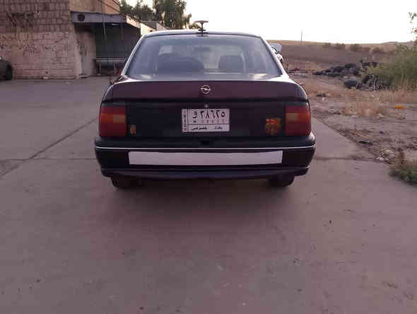 سلام عليكم اوبل فكتر مكينا وكير شرط حجم 16 قبق اسود  شرط التحويل كاربون بيها طخم اطارات جديد طخم الكدام مبدل مصبوغه جماليه فقط 
معارض أو بيع سعر المطلوب 35 وبيها مجال ***********/*********** مكان السياره سد الموصل موديل 92
