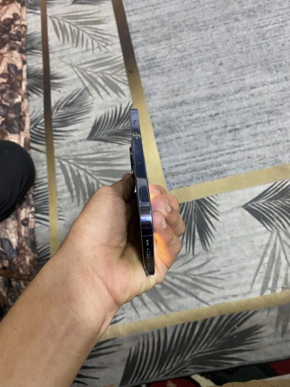 إيفوان 13ابر اعرض14ابرو مكس ونطي فرق ؟*********** وتساب
