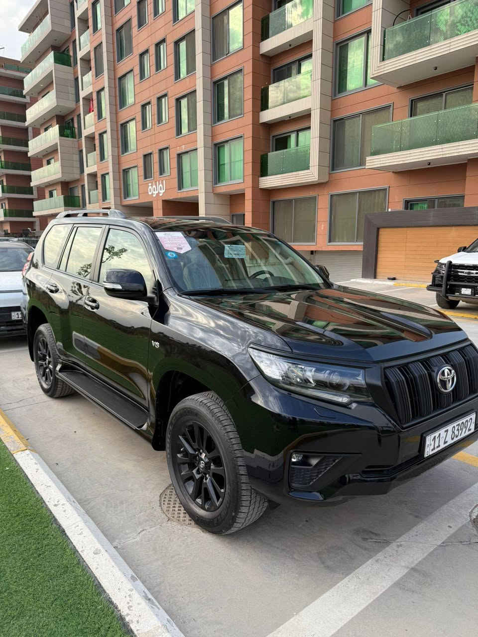 السلام عليكم
برادو موديل 2023 مدنايت +بلاك اديشن فول مواصفات مكفوله بعدهي بحاله الوكاله ماشيه فقط٢٥ الف  حقيقي 

وكاله SAS

مواصفات 

بصمه ابواب +تشغيل 

تشغيل عن بعد 

حساسات 

كامره اصلي 

شاشه اصلي بوصله القبله ومواعيد صلاة

كراسي جلد 

كراسي عدد 2 كهرباء 

مانع ازلاق 

فورويل 

امرايه كهرباء 

وبعد مواصفات اهواي 

السعر 485 بيها مجال حك جيه
اي استفسار 
*********** 
مكان بغداد كاظميه
