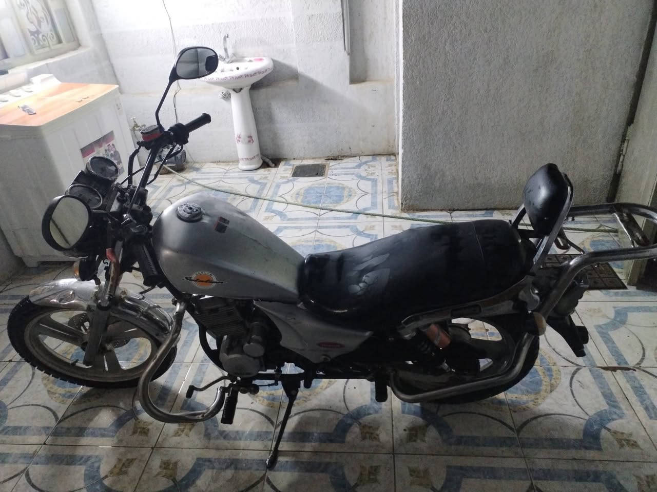 لبيع نضيف محرك جديد


**إذا كنت صاحب هذا الإعلان وتريد حذفه لأي سبب، رجاءا أرسل رسالة إلى الدعم الفني**