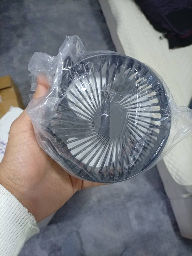 سڵاو بەڕێزان ئەم کاتەتان باش 
مەجموعەیەک ئەشیام هەیە دامناوە 
هەموی شتی باشن ئاوا ئەیفڕۆشم 
۱۹ سەماعەی بلوتوز لەگەڵ ۹ گڵۆپ لایتی تاقە شەمسی حەجمی بچوک
هیتەری حەوزی ماسی سپیکەری بچوک جیهازی وەرزش 
سەیارەی کۆنتڕۆڵ موشتەری چات بکە
وە جیهازی کاشی بڕین 
ئاسنێکی خۆ هەڵواسین
بۆریەکی جواردەوری بوکو زاوا
لامپێکی نازدار جوان سەیری کە شتی باشی تیایە مۆبایلێک 
*********** السليمانية, العراق
