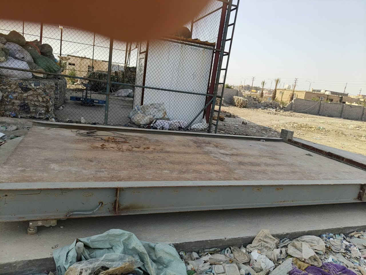 كبلن جديد شاصي وجسر درجه اولة
طول 6 متر  عرض 3.5 الاستفسار ***********
