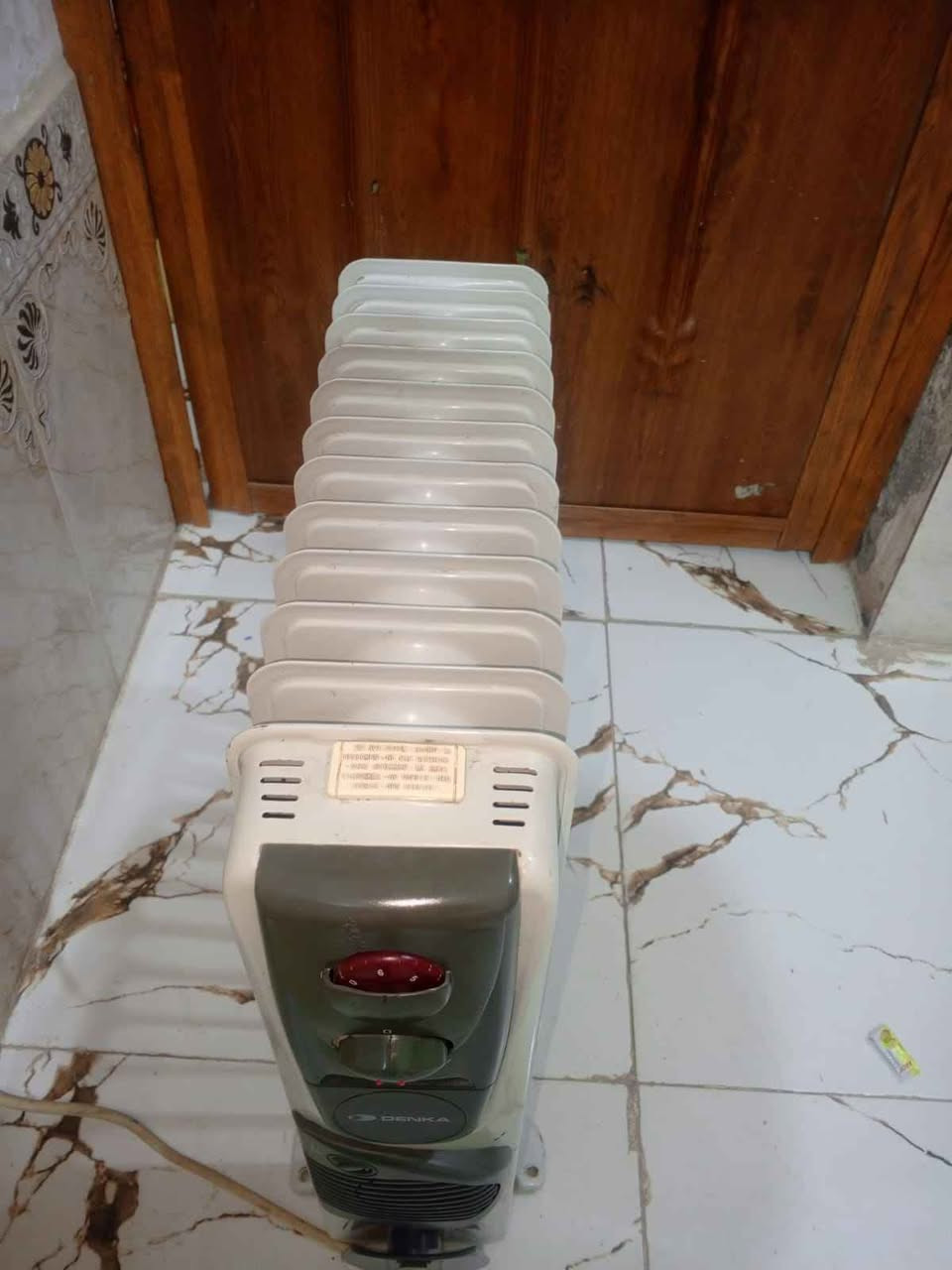 صوبه زيتيه ١٢ خانه شرط شغل ونضافه سعر ٥٠ وبيه مجال مكاني ناصريه حي فداء *********** للإستفسار صوبه تجي دبل هيتر + فان تتفئه تشتغل كهرباء ومولد ناصرية, ذي قار
