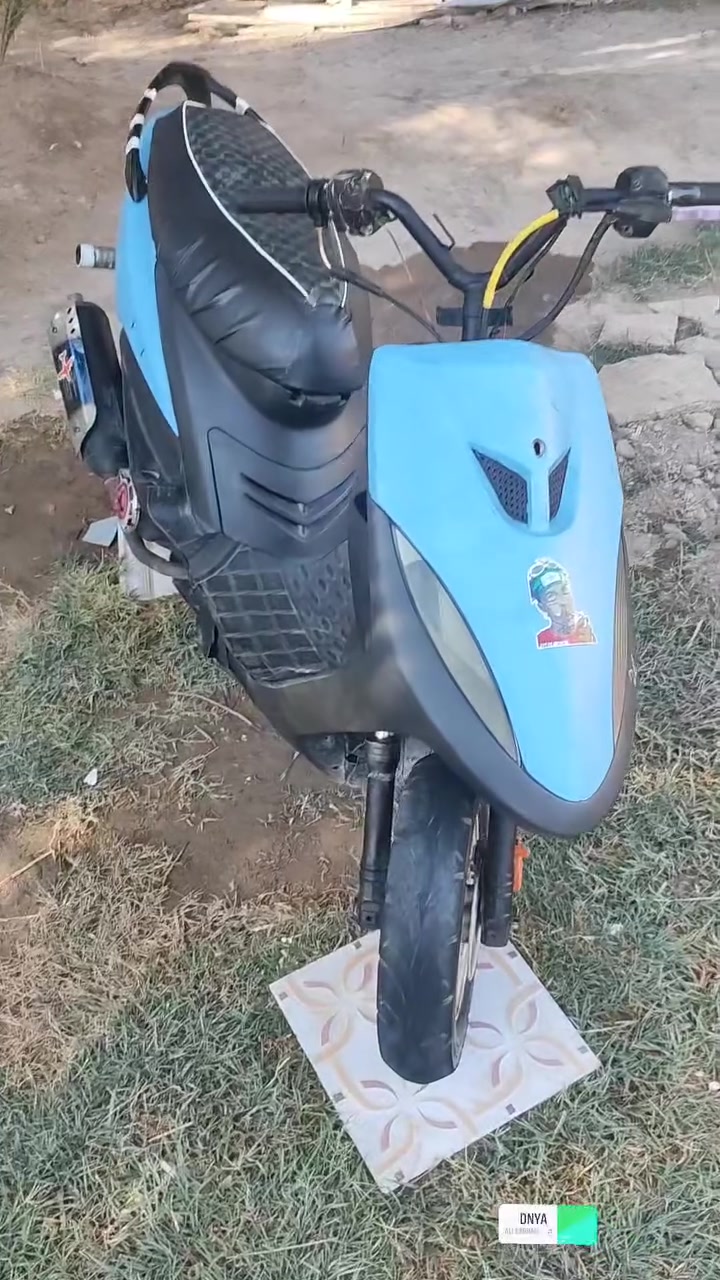 سلام عليكم يولد دراجه ماكس عدله للبيع حربي تجي شغلات بصيطه وياها الدراجه شلعته حلوه بوشه 49 الدراجه نضيفه شوفت عينك بيه مكاتبه مكاني سماوه قضاء الخضر السعر 400 بيه مجالل وللمراوس هم 💥


**إذا كنت صاحب هذا الإعلان وتريد حذفه لأي سبب، رجاءا أرسل رسالة إلى الدعم الفني**