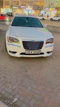 كرايسلر 300 • ٩٠٠٠٠ ميل • رقم اربيل