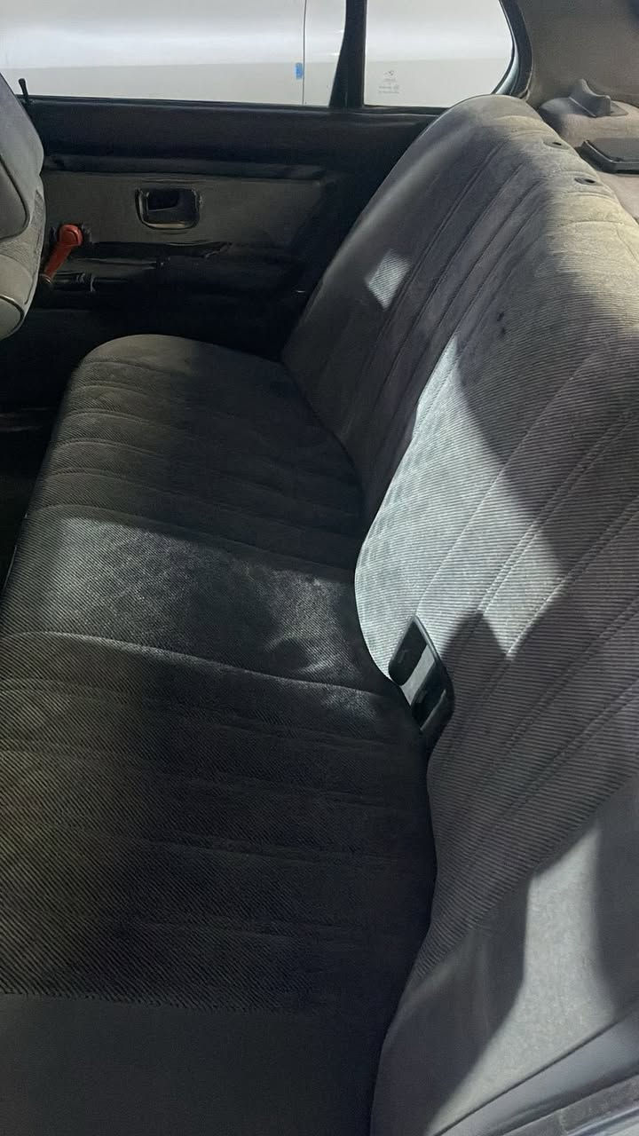 سلام عليكم من رخصت لادمن زعوره 😂 للبيع مديل 1990 جاب كهرباء صدر مامي خلفي جديد تبريد جاهز بس غاز لسياره بيه ربع قطع صبغ علا وضع لبلاد مكينه 25 مفتوح جديده كير ZF جديد كسل قفل مكان سياره بغداد حي جهاد بيع او مراوس حسب لقناعة 45 وبيه مجال
***********
