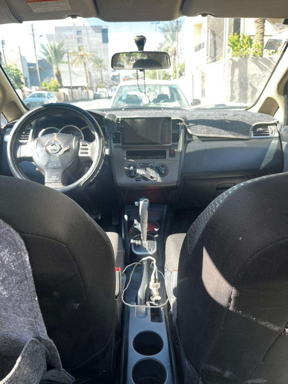 نيسان فيرسا   (مراوس حسب القناعه ) 
موديل 8
محرك 1800
رقمه بغداد 
سياره مكفوله من الضربه  فقط بيه طخطخيات واضحه بصوره 
مكينه كير خير من الله لانضوح ولا تبخير 
 
لغد شواصي مكفوله

  مكاني بغداد الغزاليه
متواجد خاص ***********
