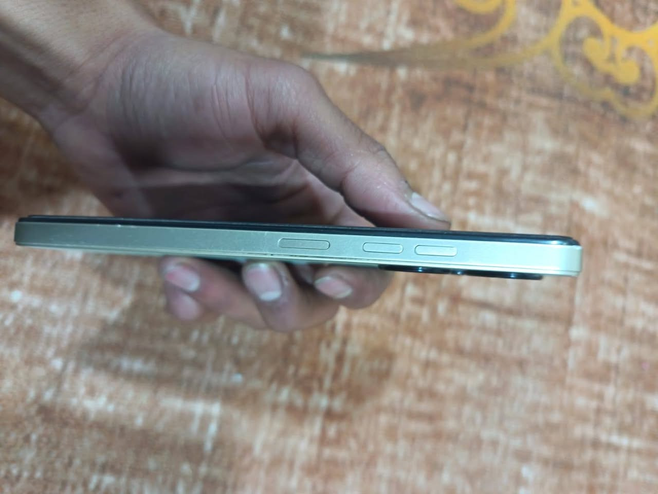 السلام عليكم موبايل تكنو سبارك go2024 شخط مابي نضيف جدا سعر 150وبي مجال شراي تفضل خاص مكان بعقوبة جرف الملح


**إذا كنت صاحب هذا الإعلان وتريد حذفه لأي سبب، رجاءا أرسل رسالة إلى الدعم الفني**