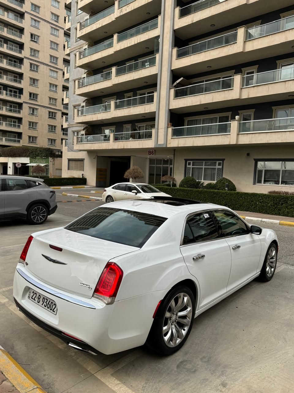 سلام عليكم اوباما موديل 2016C سياره مكفول كفاله عامه من سياره جديده احله من صور كلين تايتل هزه رقم كله جديد 🆕 
رقم ☎️ ***********
مواصفات سياره C
شاشە کبیرە 
كشن تتفيه تبريد
كشنات كهرباي امامي 
كشنات خلفي تتفيه 
كشن خزن ميموري مع استيرن
شفتات استيرن 
برده خلفي 
كامره خلفي دواره 
سستم سماعات Alpien
مرايه قلاب مع بك
سكف بانوراما فتحتين بل سكف
سياره ماشيهmil 65
يدات مع مرايات نيكل
محرك 3600
بعد مواصفات 
السياره مكفول كفاله عامه جديد 🆕 اربع تايرات 🆕 جديد هزه رقم سنويه كله جديد بسمي شرط تحويل مكان سياره سليمانيه رقم هاتف ☎️ *********** …
