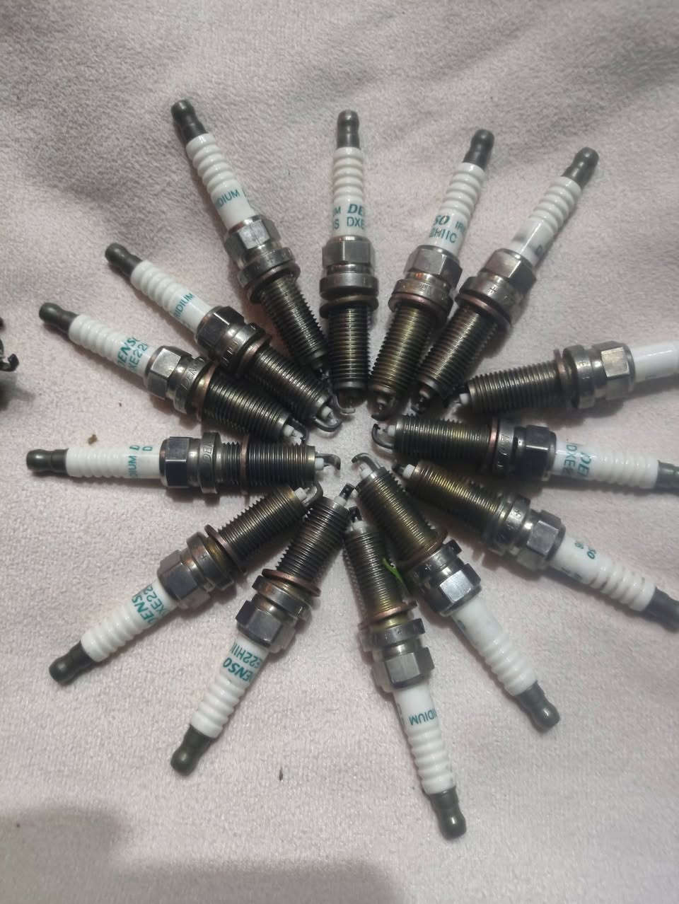 پلاکی بالەی نیسان ڕۆگ بەزەمانی خاوێنێ و ئیش کردوو
بەتاک کۆ بەردەستە 
گەیاندن هەیە بۆ هەمو عیراق
بلاکات روج تفصیخ اصلی شرط شغل نظافە 
جملە مفرد
طوصیل موجود لکل عیراق
