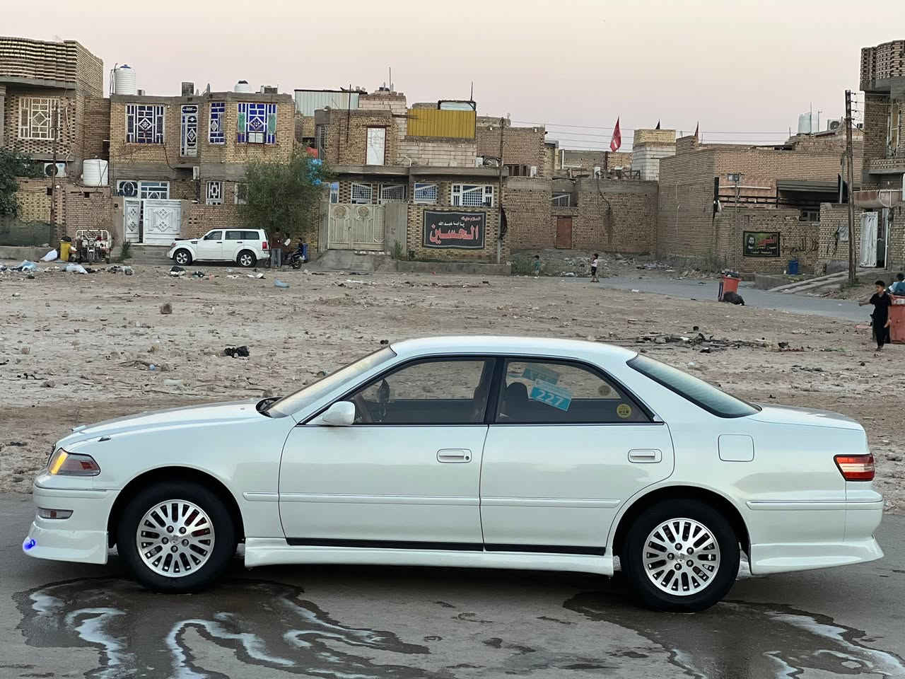 سلام عليكم ورحمة الله وبركاته
مارك 2000  رقم قادسيه دولي بسمي سياره سنويه مجدده لغايه 2030

تفاصيل سياره 

مكفوله من ضربه والكص ونقل الجثه والاصوليات والعيب الشرعي وصبغ العام 

محرك وكير 2500 شرط. فحص كرتون 

طخم تاير قبل سبوع مشدود ✅

تبريد شغال شرط فحص ✅

حداده امامي وخلفي مبدل ✅

داخل جديد بعده بريحة شركه مشدود ✅

سياره متعوب عليها حيل ومابيها اي نقص اخوان 🔥

السعر 80وبيها مجال 🔥

العنوان ذي قار _شطره 

***********
