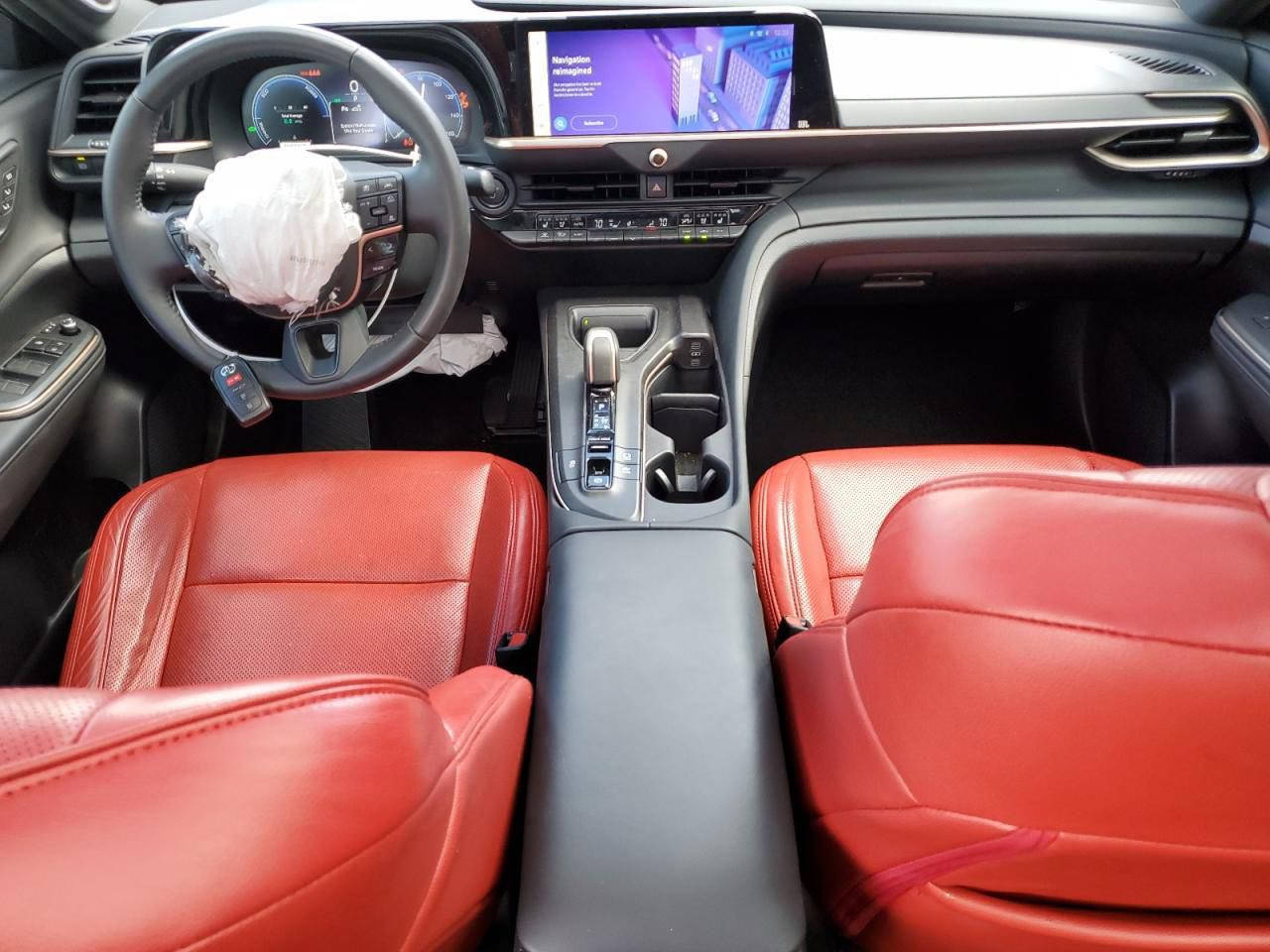 كراون 2023
اعلى مواصفات وراد امريكي 
مفولة 1/1
بيها بارد فقط ربع البنيد 
ماكو اي نقص هايبرد 
مكان السيارة بغداد القادسية
اريد مراوس بدوج رام او بيع 
عارضها 32$ الف دولار 
يعني 3 دفاتر و20 ورقه 
وبيها مجال
***********
