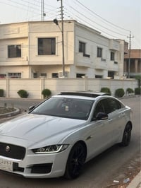 للبيع جاكور XE خليجي وكاله سردار 2016 رقم بغداد سياره بنيه وباسمها  ال...