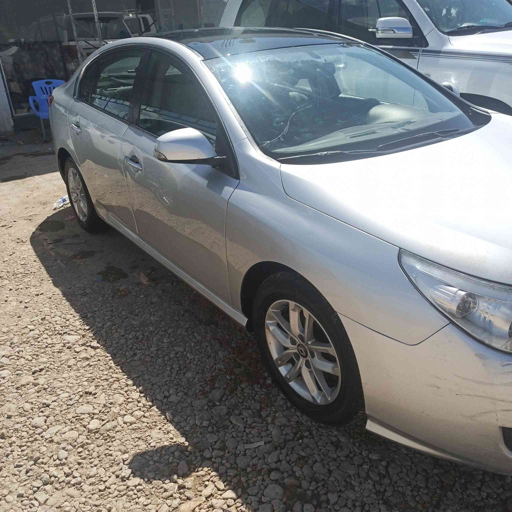 فينوس كلش حلوه سياره كدام عينك مكفوله من كير ومكينه كفاله بيه بارد جملغ اليسر مال سايق وجملغ لليسر مال قبق البنزين وبيه جرد البنيد القماره سياره حلوه مروس حسب القناعه ***********
