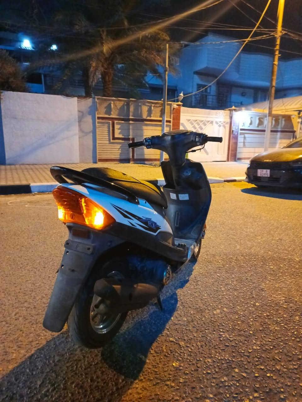 سلام عليكم دراجه مال رمبه صار شهرين من طالعه دراجه 49 بلاد ما مفتوحه الدراجه كل غراضها البلاديه موجوده من كفرات سود وياله
السعر... 900 وبيها  مجال 
تواصل واتساب ***********
