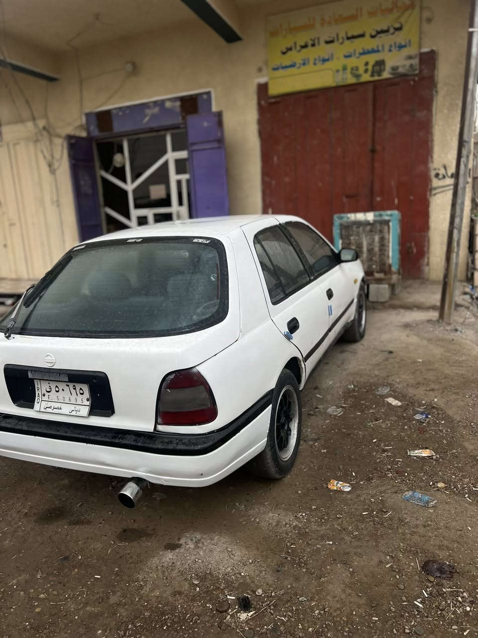 السلام عليكم نيسان سني  موديل 92  محرك 1600 المرغوب كير محرك شرط  رقم ديالى الماني حائز ثالث   تخم تاير كهربائيات شغالة غرفتها جديدة  سياره حلوه وكاعده السعر 25 وبيها مجال ويرهم مراوس حسب القناعة 
مكان السياره صلاح الدين الضلوعيه
***********
