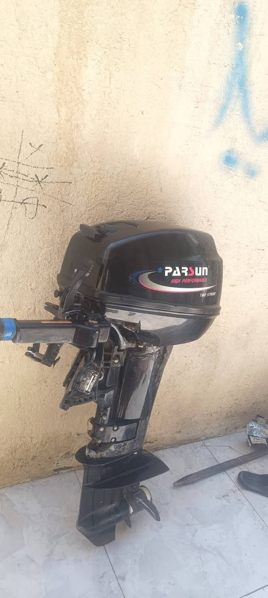 مكينه. نضيفه مامتعوبه باب اول شرط مامفتوحه لاكير ولامكينه. مشتريه بس للونسه. للبيع الشراي يتصل وبي خير وي***********
