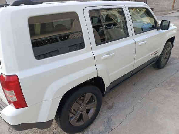 جێپ پاترێۆت ٢٠١٧ فوول مواسەفات
گێڕ و مەکینە بەشەرت
مەکینە ٢٤ دەبڵ اکسل
ڕەقەم مۆبایل > *********** رانية
