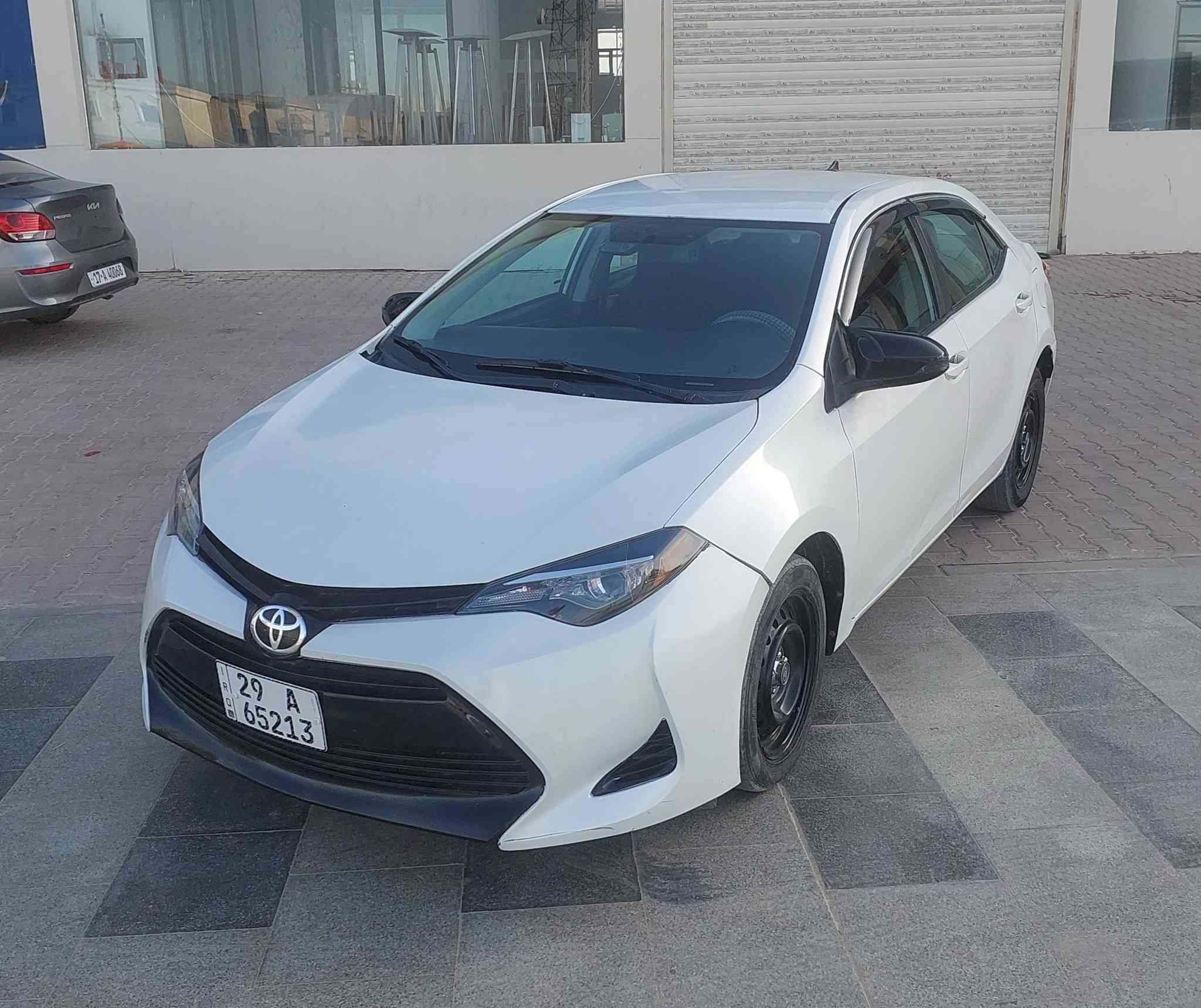 سلام عليكم بيع او مراوس
كورلا 2019 رقم واسط تحويل مباشر ماشية 77 الف 
سعر 95 وبيهة مجال 
محرك كفالة وكير وحدادية فقط التبريد مربوط وجاهز بس مابيهة غاز 
سيارة بيهة فخذة مبدلة فقط 
المكان ناصرية قرب المستشفى التركي 
***********
