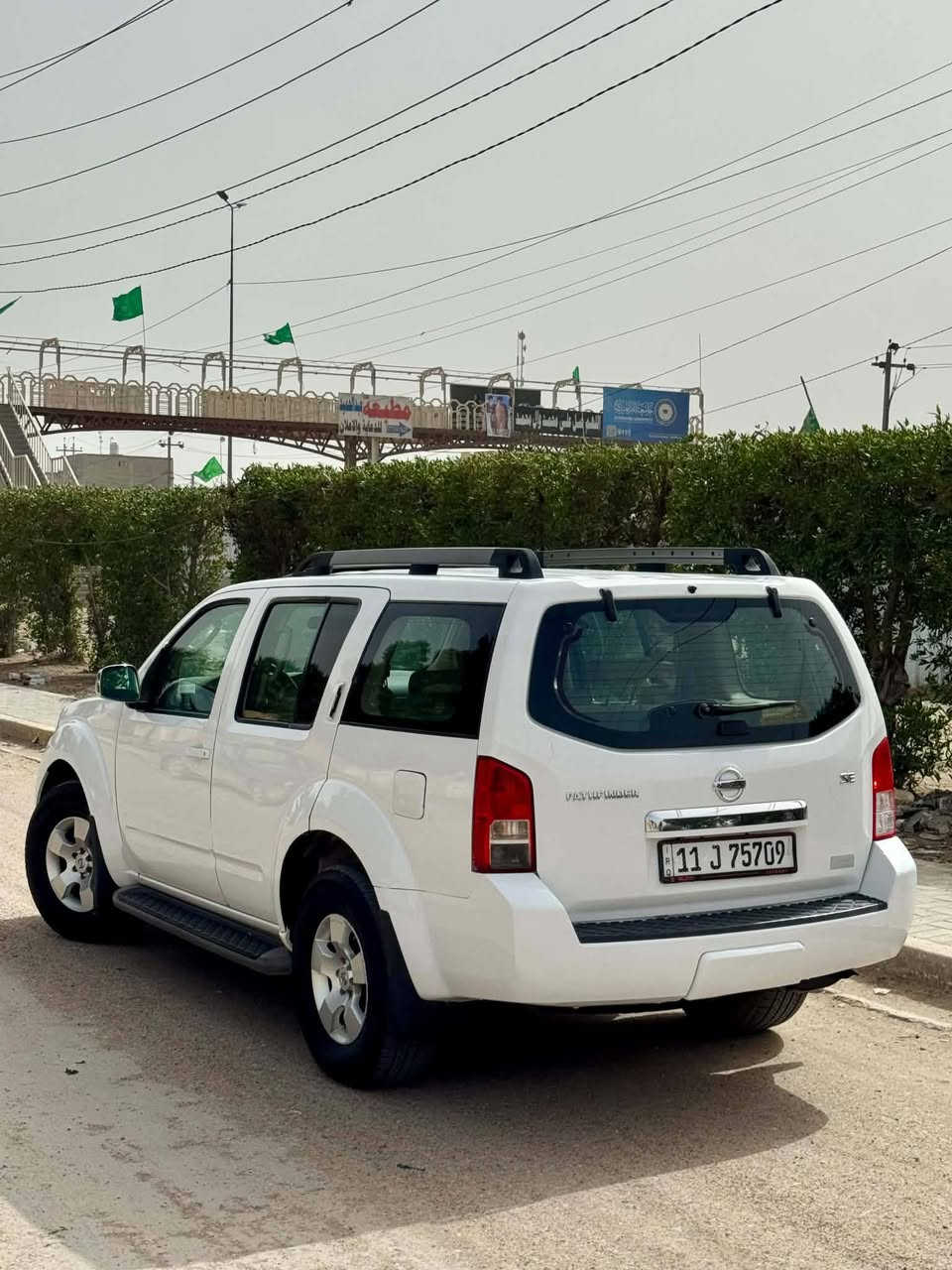 باتفندر  2009 خليجي رقم بغداد انكليزي بسمي شخصيآ سنويه ل31 كفاله عده صبغ بخشم الجاملغ الامامي 
فئه ZE فول مواصفات 
فتحه سقف تلث قطع تبريد دشبول ارماده 
 شاشه سقف 
حساسات امامي وخلفي  
السياره جديده  صدر امامي خلفي جديد تخم تاير جديد 
السعر 98 وبيه مجال بيع مستعجل
مكان السياره ديوانية مركز
الاستفسار اتصل  
***********
