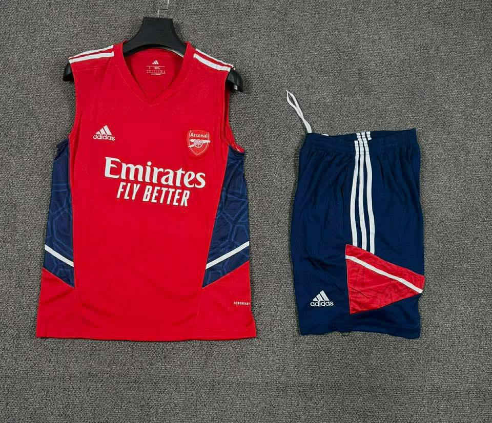 #رياضي
توفر تراك كيمونه خامه روعه 
القياسات من M/XXXL
العنوان بابل الاسكندريه مجمع حطين داخل السوك قرب مكتب حماده للموبايل 
***********
