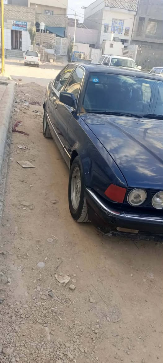 BMW 735 
موديل 1991 مكفوله من الضربه والكصه
مكينه وكير كفاله حداديه مضبوطه 100٪
تبريد ثلج 🥶 سنويه لل30 شرط المداور 
غرفه صاج ملكي سستم سماعات منضوكه زنون
السياره جاهزه من كلشي ترايك 240 واكثر 
تخم تاير جديد السعر 49 وبيه مجال 
مكان السياره النجف الاشرف رقم صاحب السياره 
*********** مكلف بلنشر
