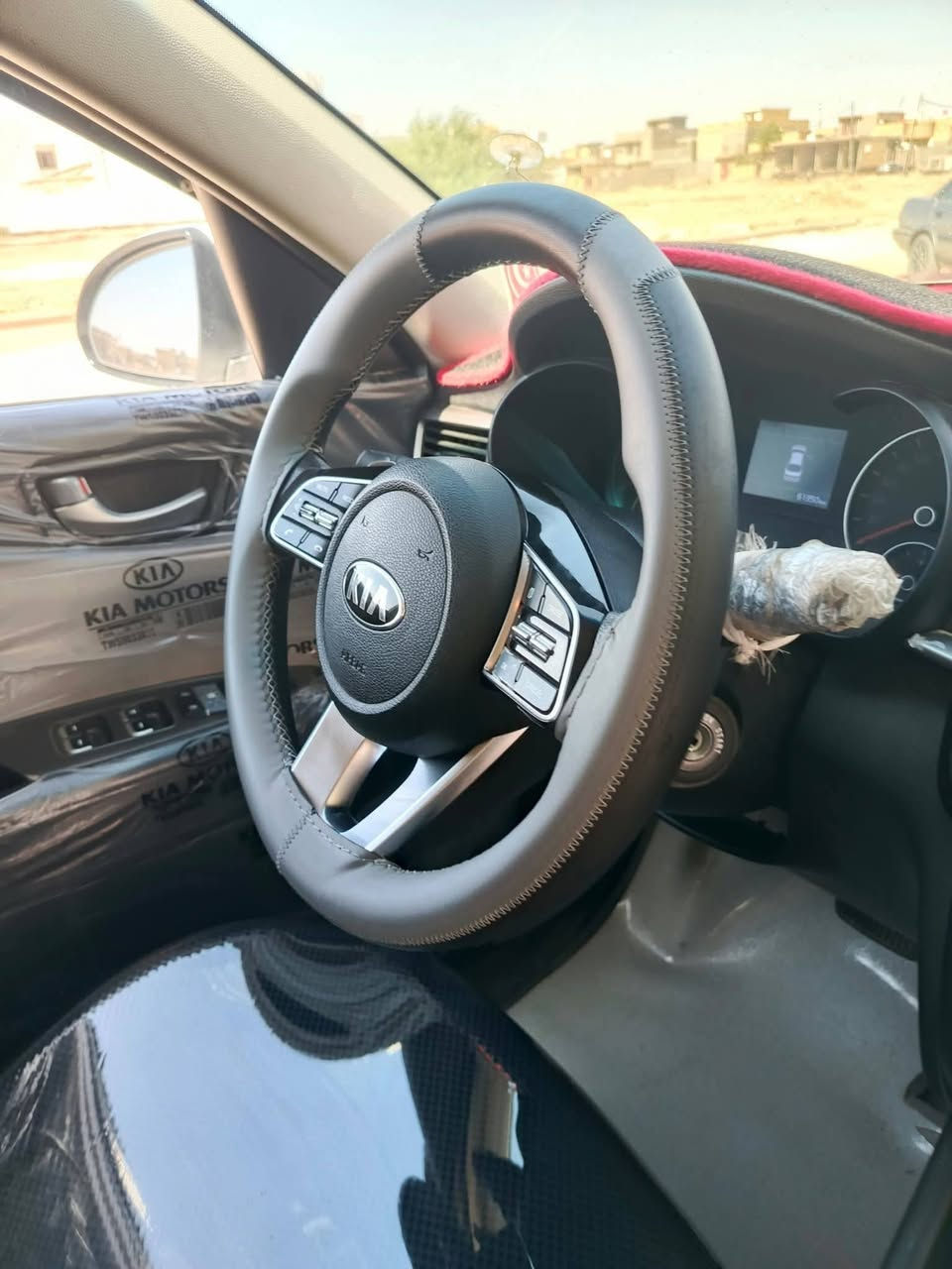 اوبتما خليجي 19شكل 20   رقم واسط بسمي كفاله ماشيه 75 حقيقي محرك 2000 مكفول  مكاني الفجر ذي قار ترهم مراوس بموديل اقل منها للستفسار ***********.    ***********
