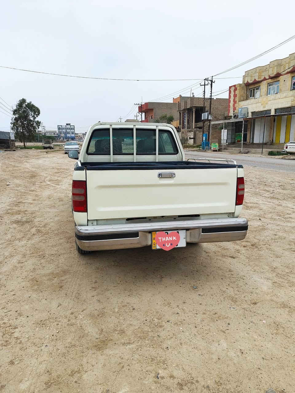 سلام عليكم شباب للبيع بكم دير موديل 2007 مصبوغة عام للجمالة محرك و كير شرط تخم تايرات جدد رقم نينوى ذولي و مشروع وطني و شرط التحويل و رقمها مميز و السيارة بأسمي السنوية لغاية 2029 سعر 50و بيها مجال مكاني تكريت و هذا رقمي ***********
