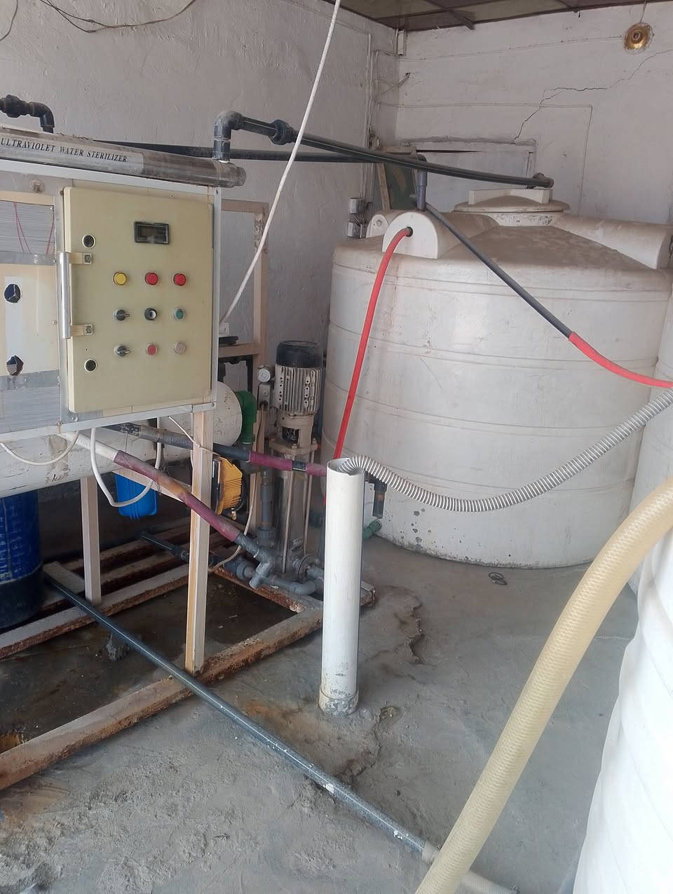 السلام عليكم محطه مي ارو للبيع المحطه متروكه السعر مناسب العنوان اسكندريه مجمع حطين ***********
