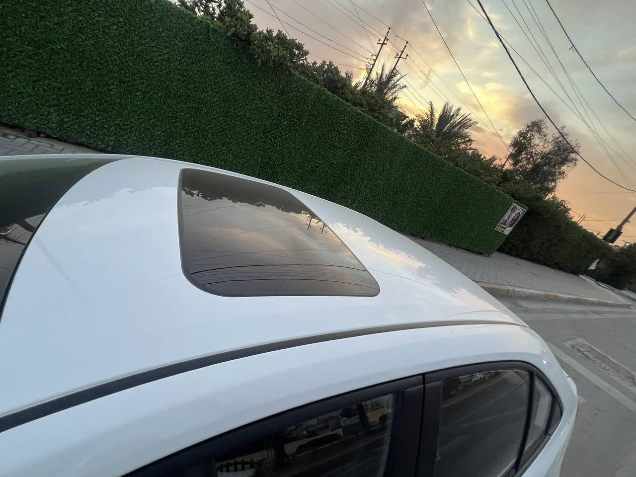 كورلا هايبرد 2024 شكل الخليجي  علامه الاسوده  ماشيه 20 الف رقم بغداد الإنكليزي   
مكفوله كفاله عامه ماعده هاي بارد موضح  بل صوره 
بصمة عدد 
فتحة سقف 
رادار 
تحذير عند خروج عن المسار 
مثبت سرعة 

قيادة ذاتية 
بريك ذاتي عند حاجة 
وضعيات قيادة 3
زر EV 
اوتو هولد 
هند بريك ذكي بصمة 
 فول تحكمات ستيرن 
شاشة كبيرة كار بلي +حاكية 
ويل كب تيوتا 
بك لايت لد اضواء زينون +كشافات زينون 
شاشة عدادات دجتل 
اشاير مري 
تبريد قطعتين ثلج ❄️ 
منافذ طاقة بل خلف  وبل امام 
زر اوتو لايت عالي 
اربع جام اوتو 

سعر 145 $ و بيها مجال بسيط 

عنوان بغداد الشعب 

***********
