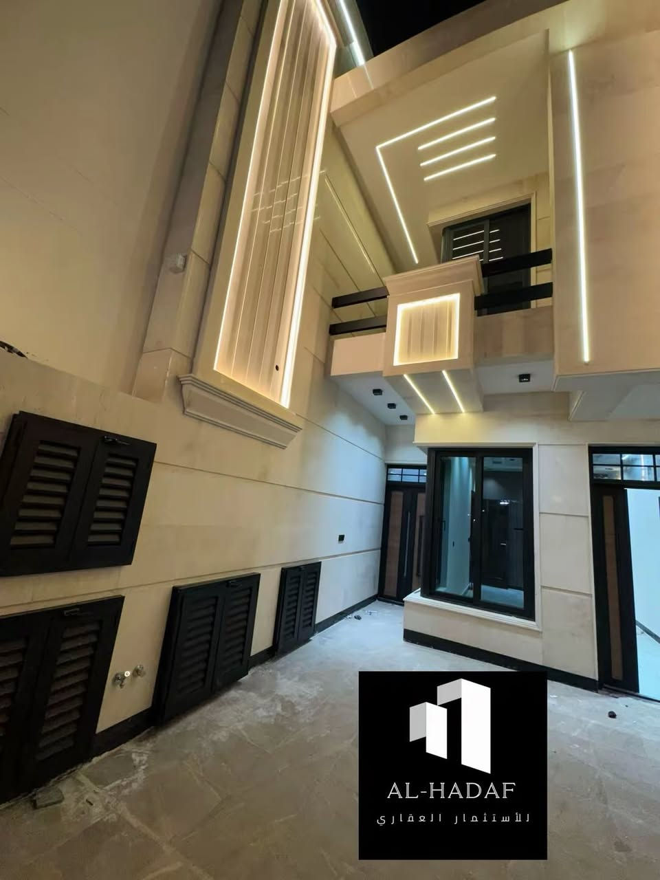 🏡دار حديث للبيع🏡
🔺 المساحة :150متر بناء مودرن مميز
🔻الواجهة:٥م. النزال: 30م 
🔹سنة البناء :2026 زيرو غير مسكون
🖱️بناء فوول درجة اولى مرمر + ديكورات
     🔶الطابق الارضي:     
       🔸️مدخلين 
       🔸استقبال
       🔸️صالة 
       🔸️مطبخ (حار + بارد)
       🔸️خدمات صحية 
       🔸️غرفة نوم كبيرة سويت
       🔸مناور + شلال
 
🔶الطابق الاول:  
       🔸️٣ غرف نوم كبيرة (سويت)        
       🔸️خدمات صحية 

📌موقع الدار/ حي البنوك قرب الشارع العام 
_____________________________________________
للاستفسار مراسلة الصفحة على الخاص 
او الاتصال على الارقام التالية:
☎️***********
📞متوفر واتساب+واتساب

او مراجعة⭕ مكتب الهدف للعقار ⭕
📍 عنوان المكتب: حي البنوك باتجاه الجسر مجاور مكوى ريحانه
