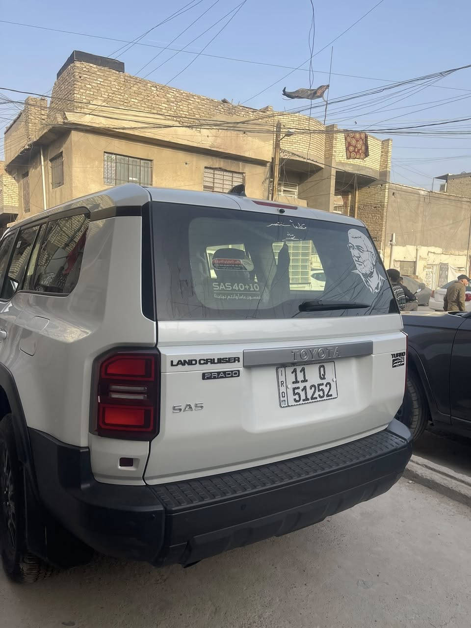 برادو R1
2024
ماشية 22 الف كم 
السعر المطلوب 43 الف دولار وبيه مجال شوي
العنوان بغداد 
*********** علي
