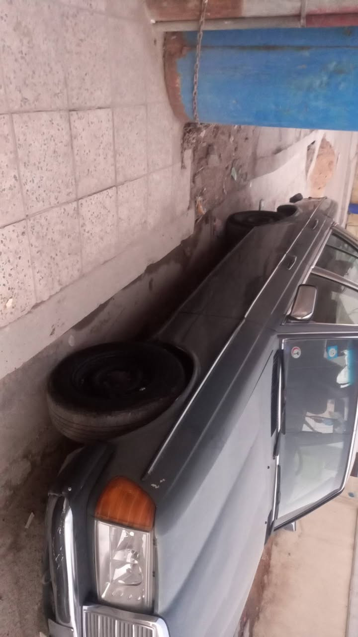 للبيع او المروس بصفره حسب القناعه مارسد ابوجحيل مديل ٨٤محرك بطه تبريد رقم الماني مشروع وطني رقم بغداد السعر ٤٠وبيه مجال ***********
