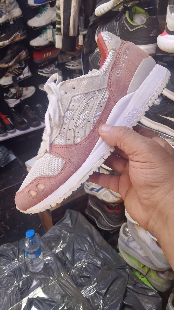 قطع حلوه نظافه فول
قياس..42
للحجز والاستفسار راسلنا واتس اب 
***********ابو حيدر
توجد خدمة توصيل كل المحافظات 
سعر القطعه.فقط 13الف فقط13الف
