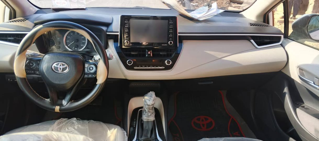 كورلا 21واردامريكي حادثها براس البنيد والجاملغ مثل ماموضح بسونار سياره جديده ماناقصها اي شي السعر 145 بيها مجال العنوان بغداد الراشديه رقم صاحب السياره ***********
