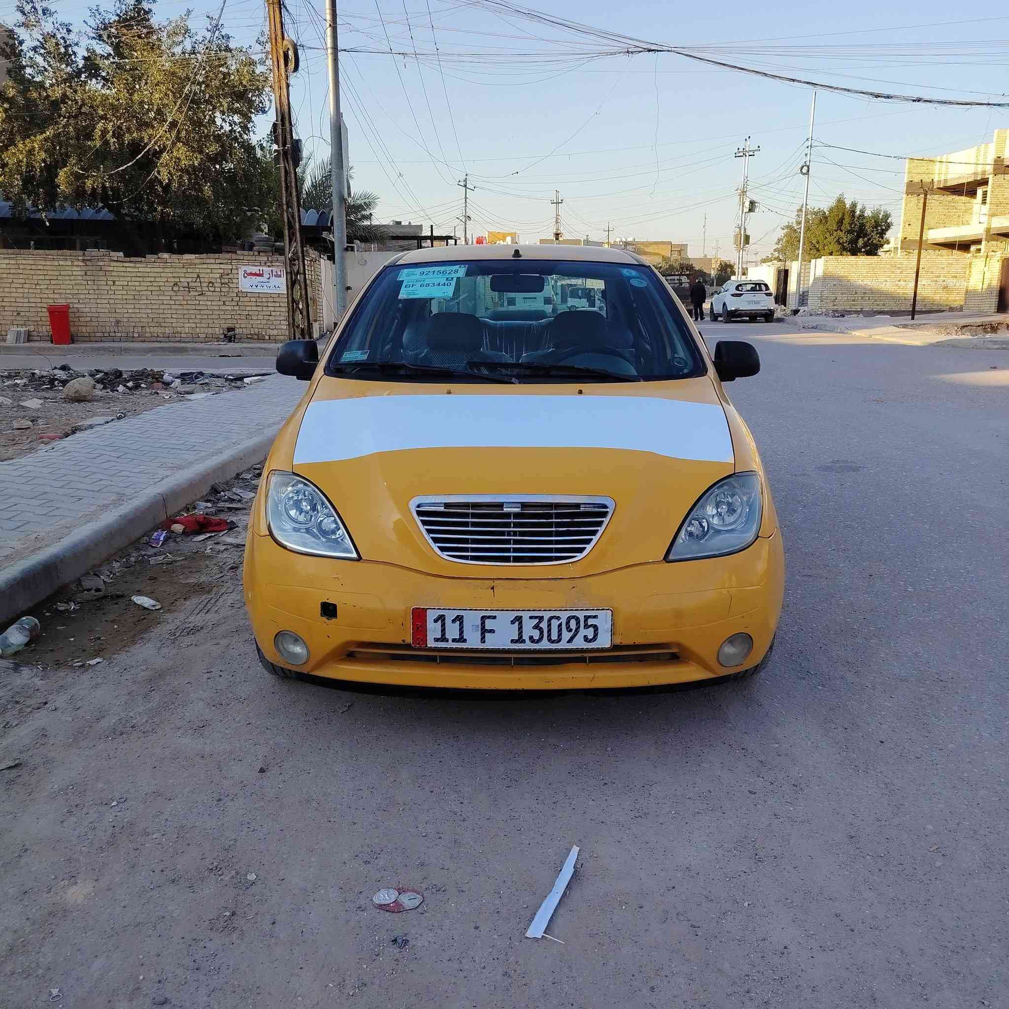 سلام عليكم شباب طيبه مديل 14
رقم انكليزي امصفره هيئه وغرامات سنويه لل30
السياره مكفواله كفاله عامه من كلشي شرط الفحص
لا ضربه ولاصبغ ولا تبديل كهربائيات كله شغاله امدوشمه
 شواصي مكفواله مكينه مال كيه ابرايد حماوه ربع صيف شته
مكينه كير صدر كلهة جديد تبريد شغال ثلج تتفئه شغال
سياره جديده استخدم شخصي مناقصه اي شي جاهزه اتراي حلو مال جناي عنواني بغداد الامين السعر 39$ وبيهة مجال

***********
