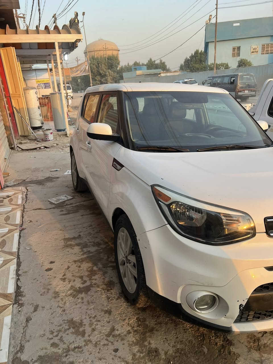 كيا صول موديل 18 امريكي حادثه قطعتين صبغ جاملغ وباب وشويه صبغ بلباب الخلفي ماشيه 90 الف مكينه 2000 gt
رقم بابل بسمي سياره جديده ونظيفه حيل 
مكاني بابل حله حي العسكري 
***********
