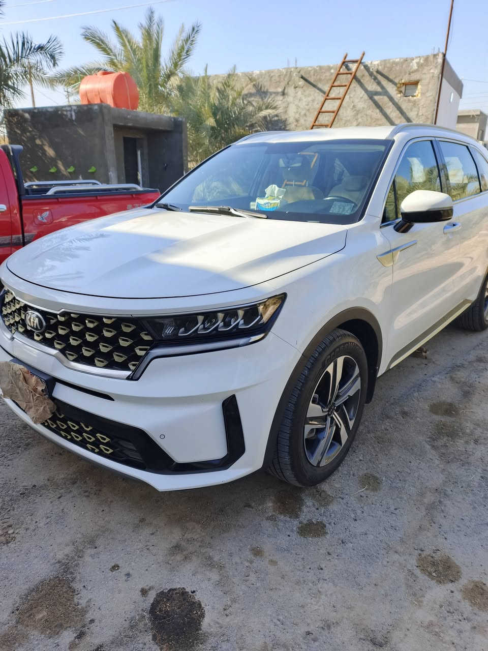 سورنتو مكفولة كفالة عامه موديل ٢٠٢١ فول مواصفات كير ماوس ستة اسلندر بسمي ماشية ١٠٧الف رقم مثنى المكان السماوة ***********
