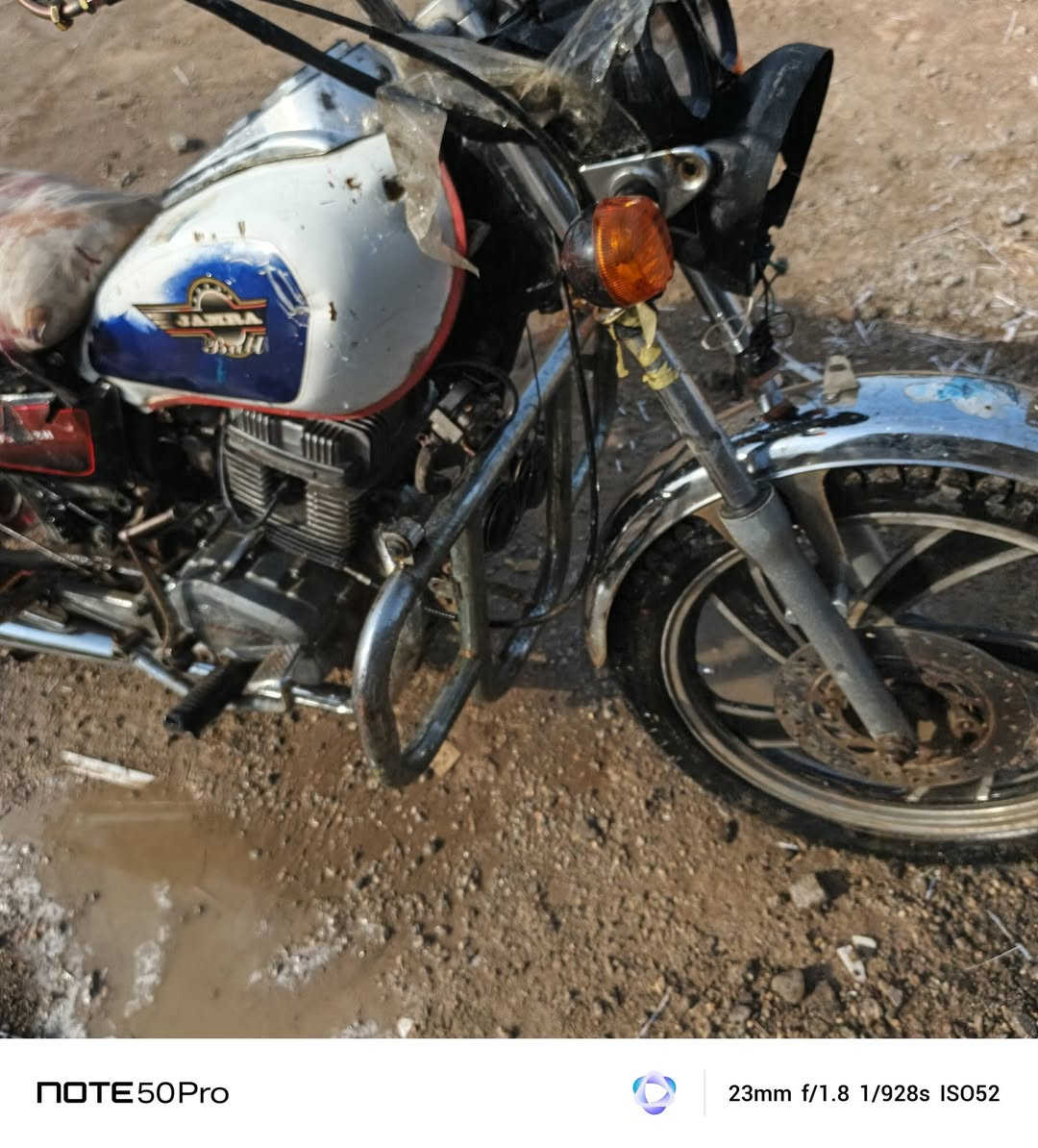 دراجة للبيع جوندا ٢٠١٦ أوراق .☕ نقصها ترتيب كهربائيات ☕كله شغال  السعر ٤٠٠وبيها مجال مكاني المسيب حي المعلمين ***********
