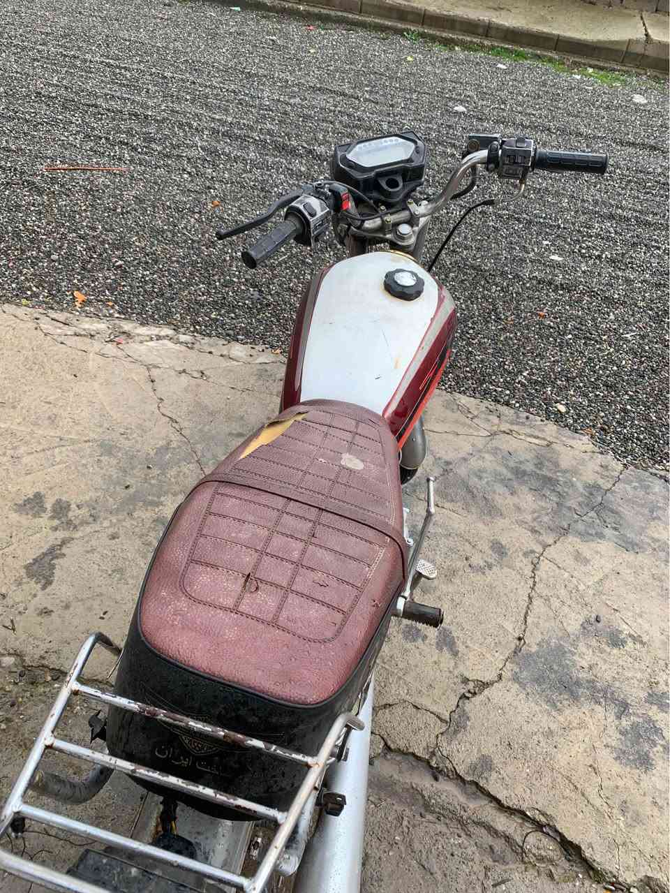 بةناوى خواى گةورة و ميهرةبان  ماتور ايرانى سيعرى ١٨٠مةعامةلة ١٥٠جاى ٥گير  بيش ديسك   گيرومةكينةى وةك سةعات لةقةلادزيية ***********واتساب و فايبرى لةسةرة بشدار, السليمانية
